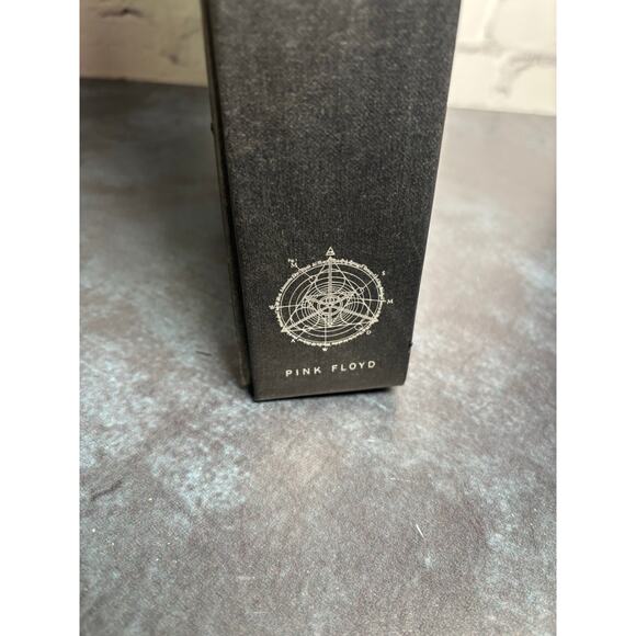 Pink Floyd Sine On Collector's Box Set Book, CDs, Postcards Complete - Picture 9 of 10